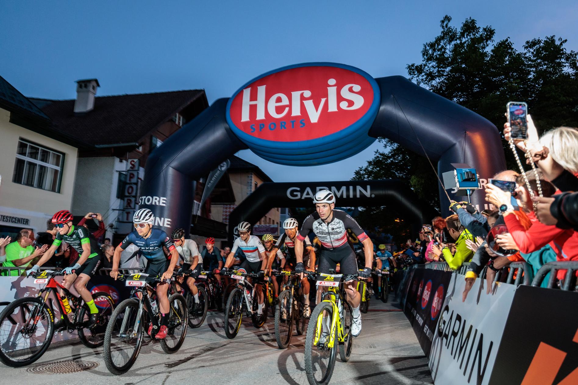 Salzkammergut Trophy 2023 - Start Strecke A (Foto: Erwin Haiden)